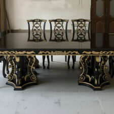 μπαρόκ τραπεζαρία σε μαυρο χρυσό