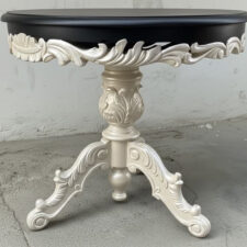 στρογγυλό τραπεζάκι διακοσμητικό